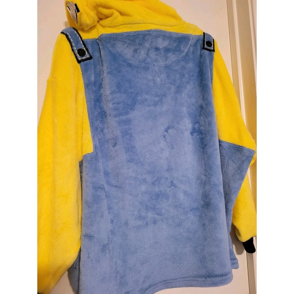 Despicable Me Minions Fleece Hoodie Wearable Blanket Youth Size OSFM - Picture 3 of 6